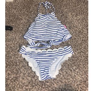 Like-New Vanilla/ Beach Striped Scallop Bikini
